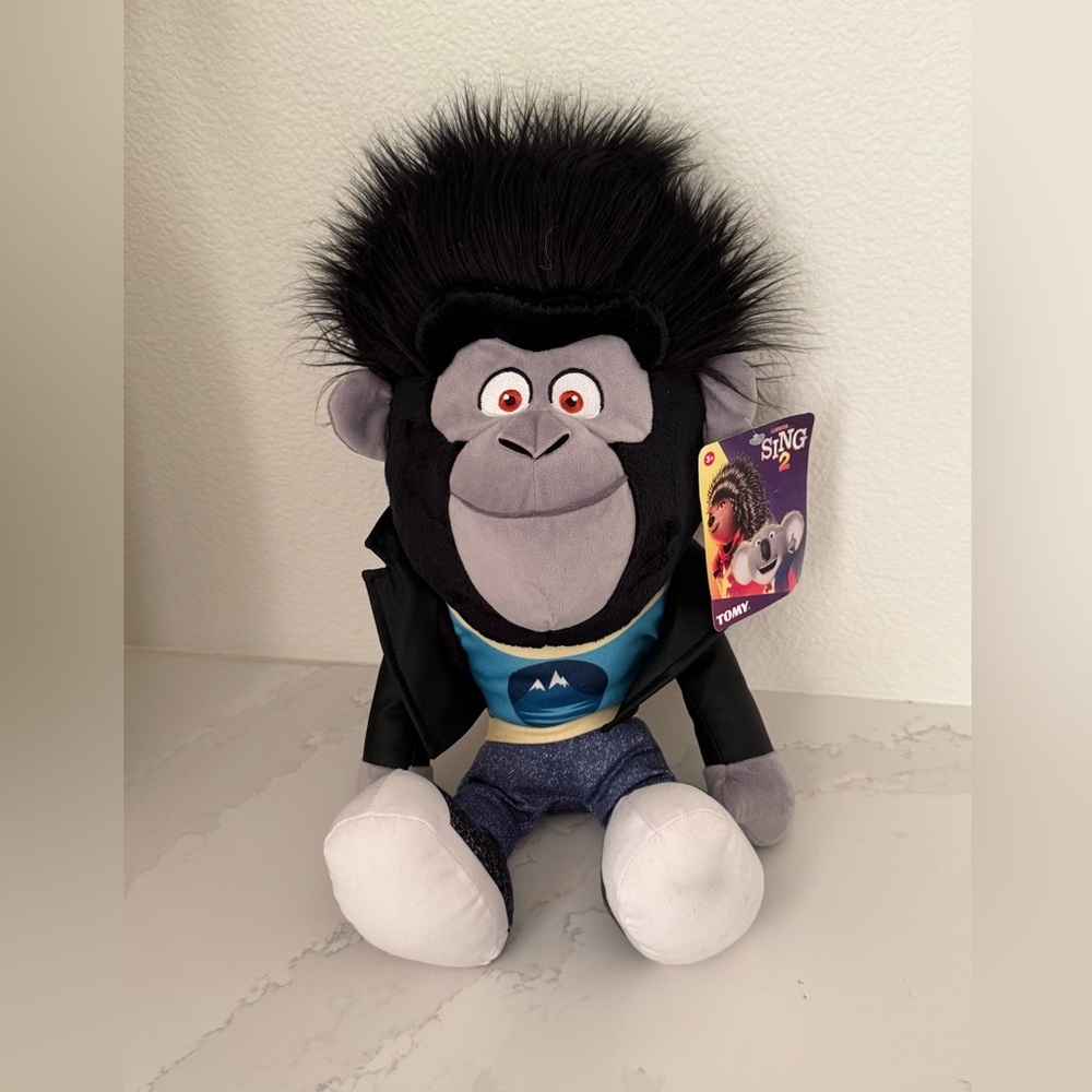 Children’s Plushie Tomy Sing 2 Johnny the Gorilla. 18 in. 2022 collectible